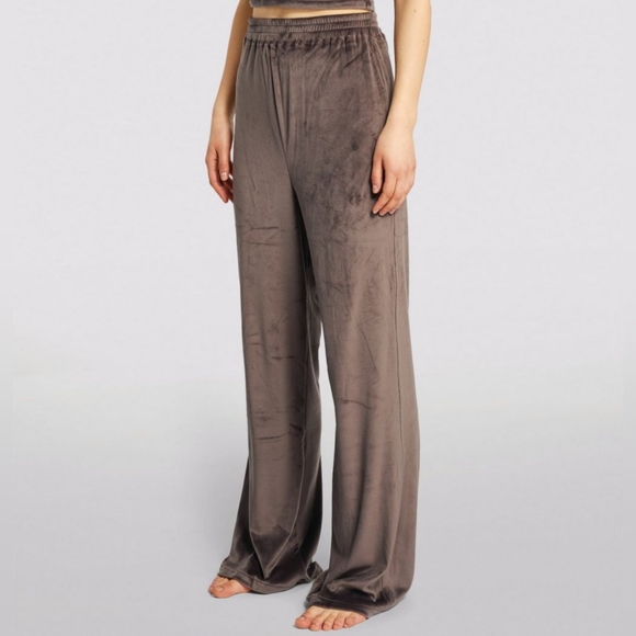 SKIMS Pants - SKIMS Velour Track Pants XL